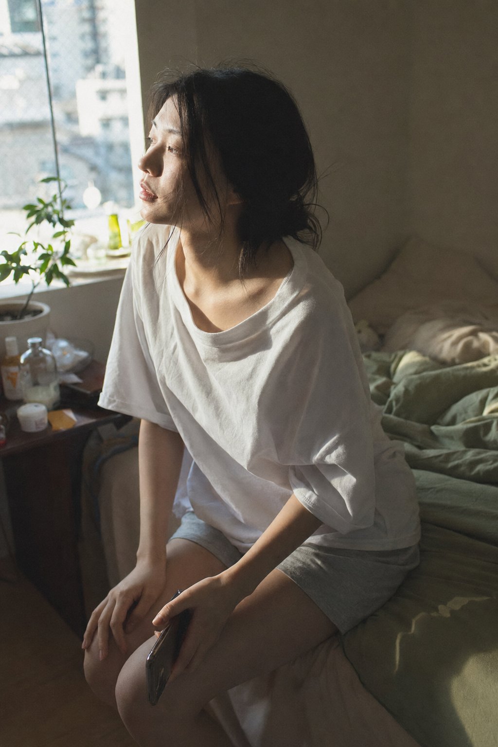 室內晨間寫實攝影